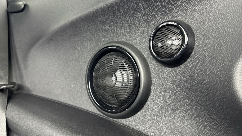 MINI Hatchback 2.0 Cooper S Exclusive 3dr Auto Petrol Hatchback